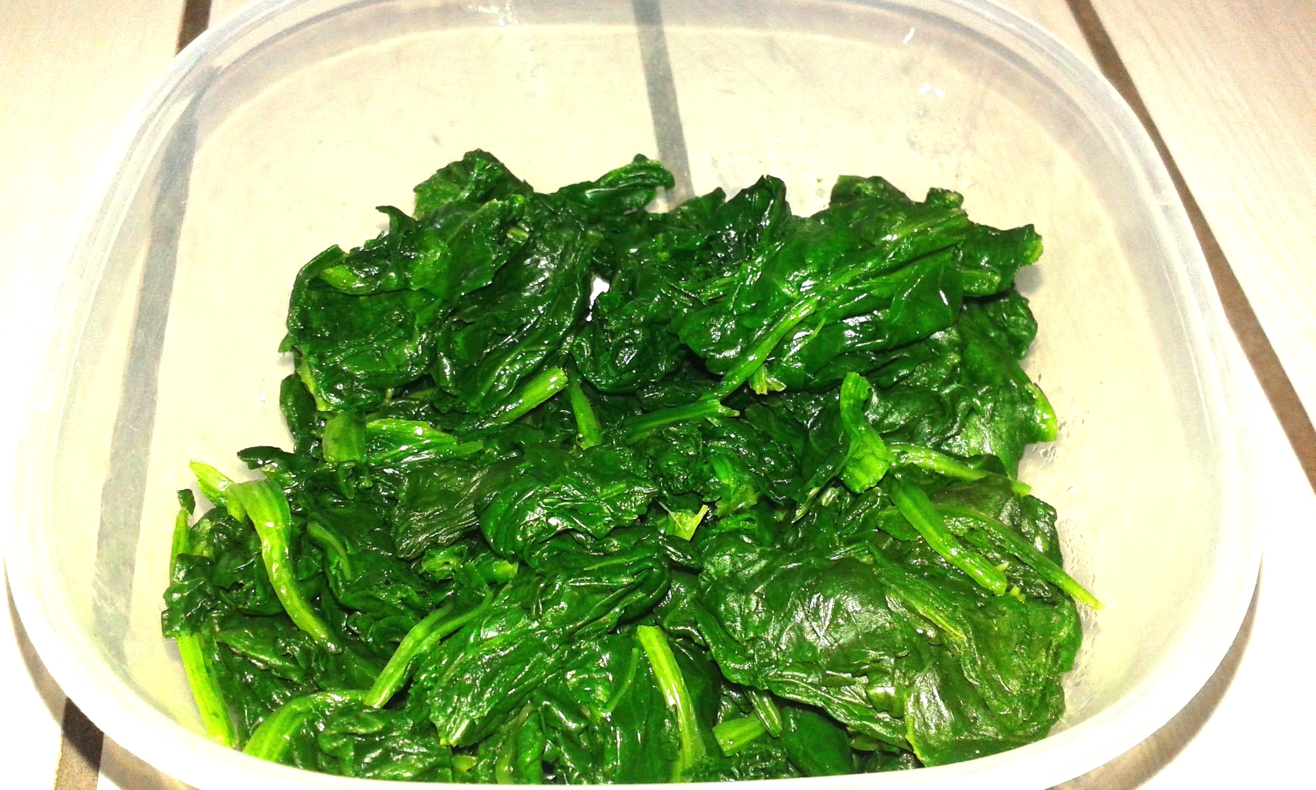 Facciamo un gioco: ti mando una foto con gli spinaci tra i denti e vediamo se resti